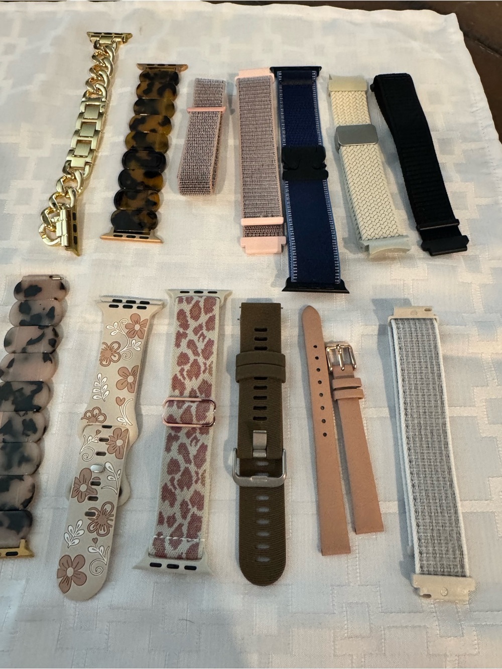 Lot of 12 watch bands